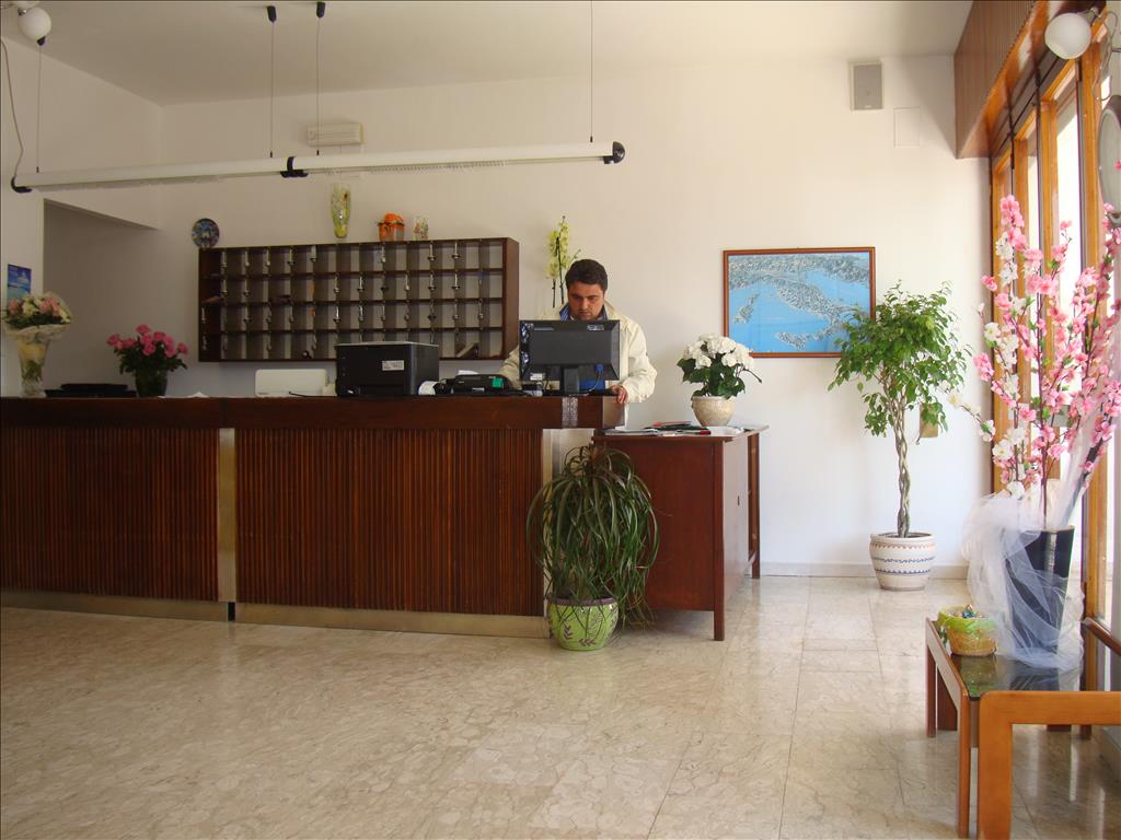 Hotel Santa Lucia - Hall