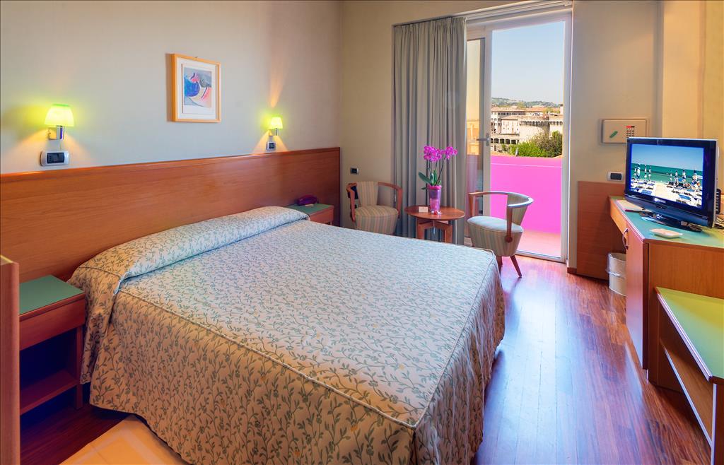 Hotel Senbhotel - Camera
