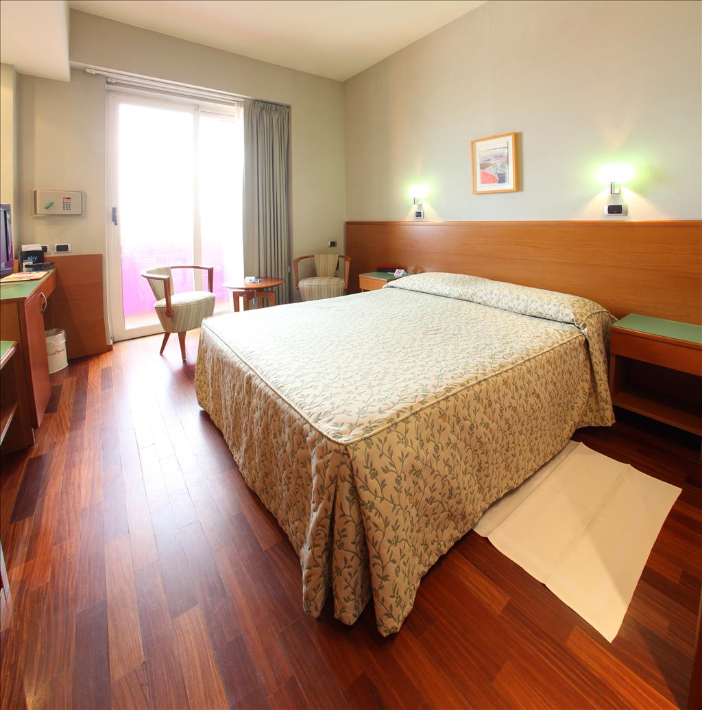 Hotel Senbhotel - Camera