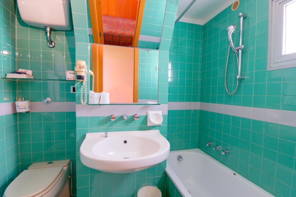 Hotel Senbhotel - Camera
