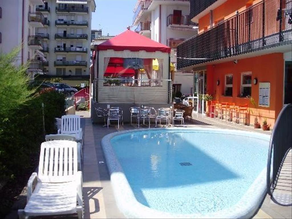 Hotel Sheila - Piscina