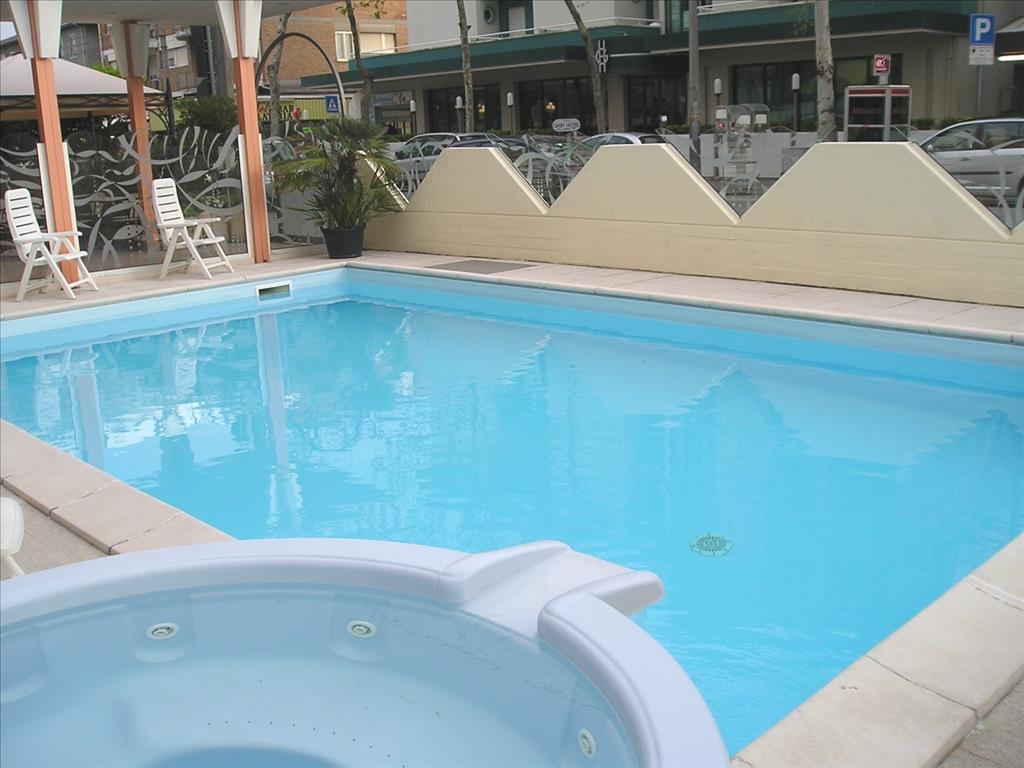 Hotel Sombrero - Piscina