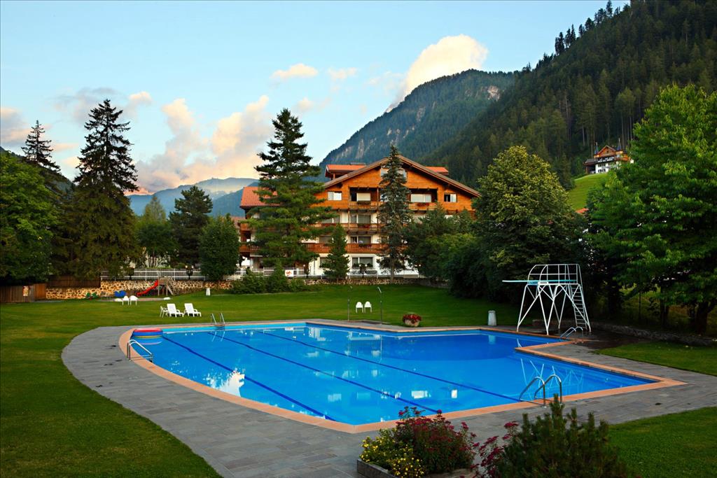 Hotel Sporthotel Hell - Piscina
