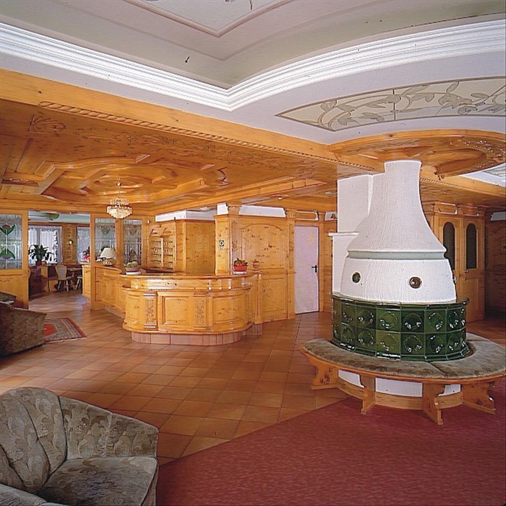 Hotel St Raphael - Hall