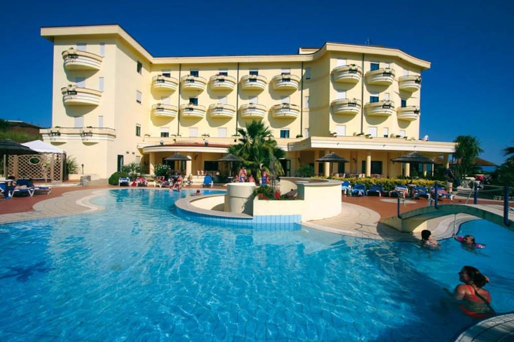 Hotel Sunshine Club - Esterno
