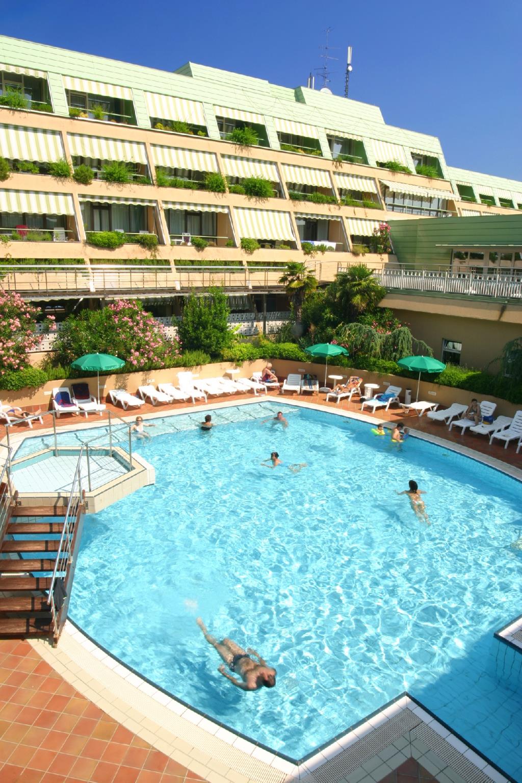 Hotel Svoboda - Piscina