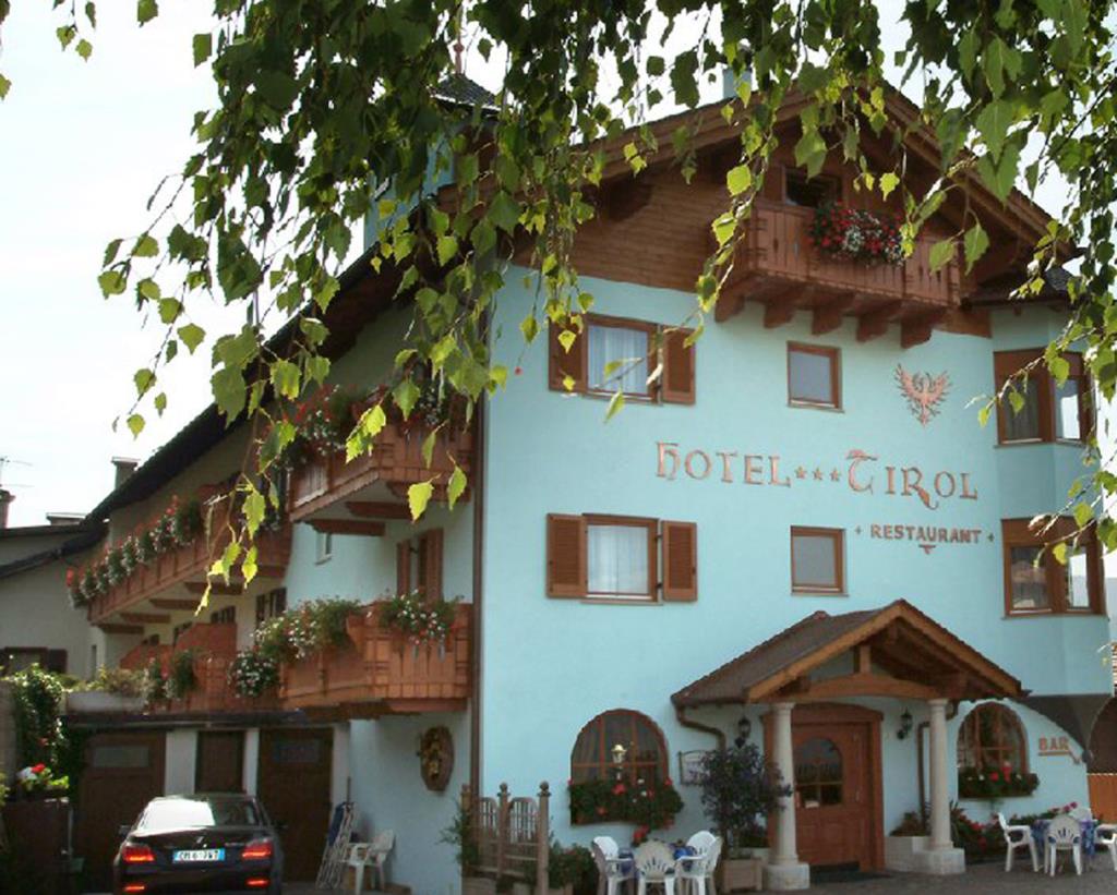 Hotel Tirol - Esterno