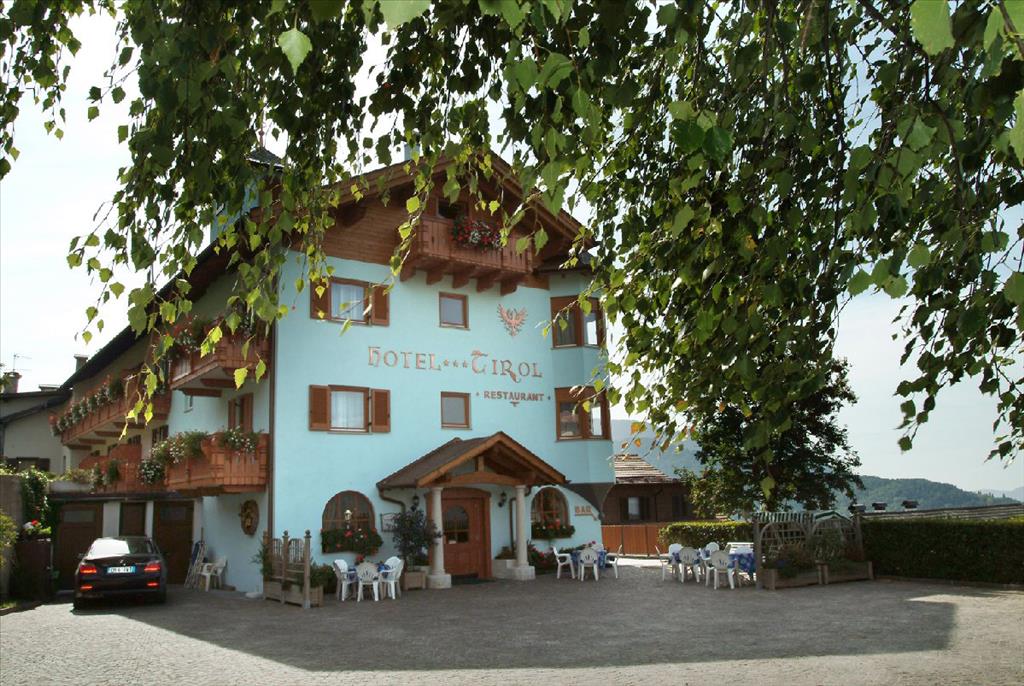 Hotel Tirol - Esterno