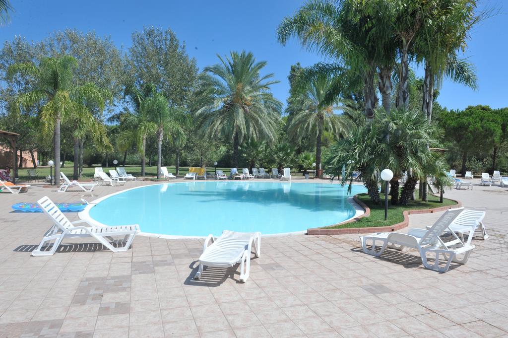 Villaggio Torre del Faro - Piscina