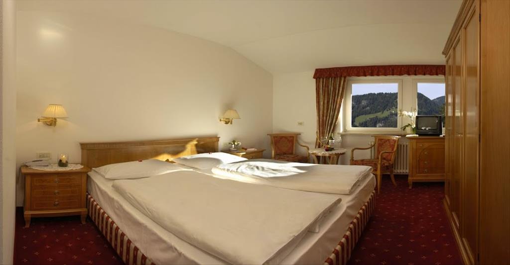 Hotel Touring - Camera