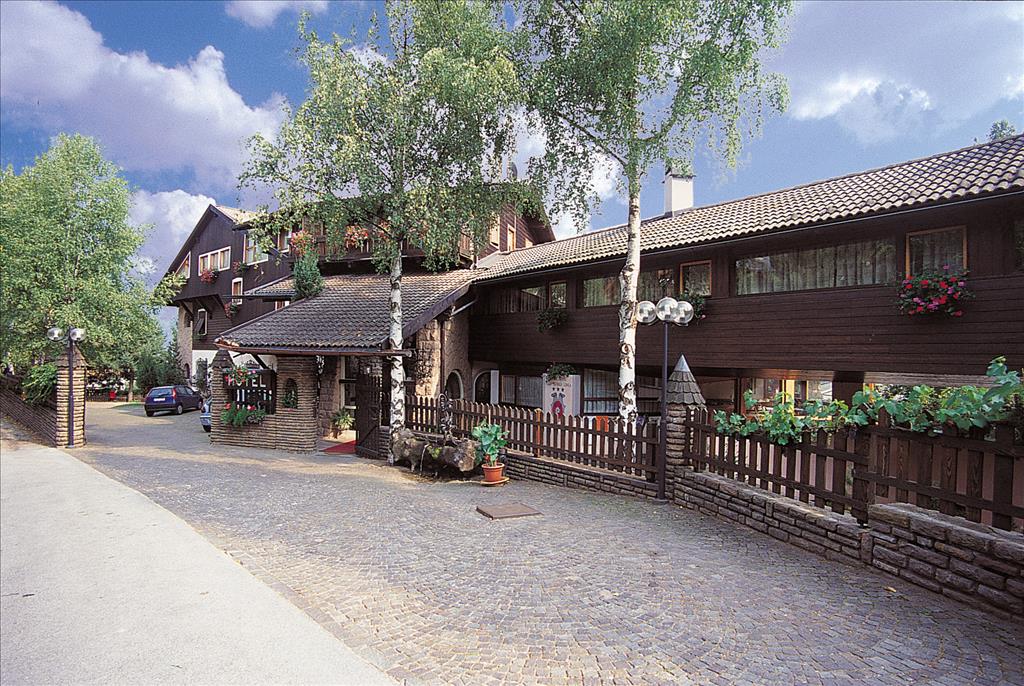 Hotel Touring - Esterno