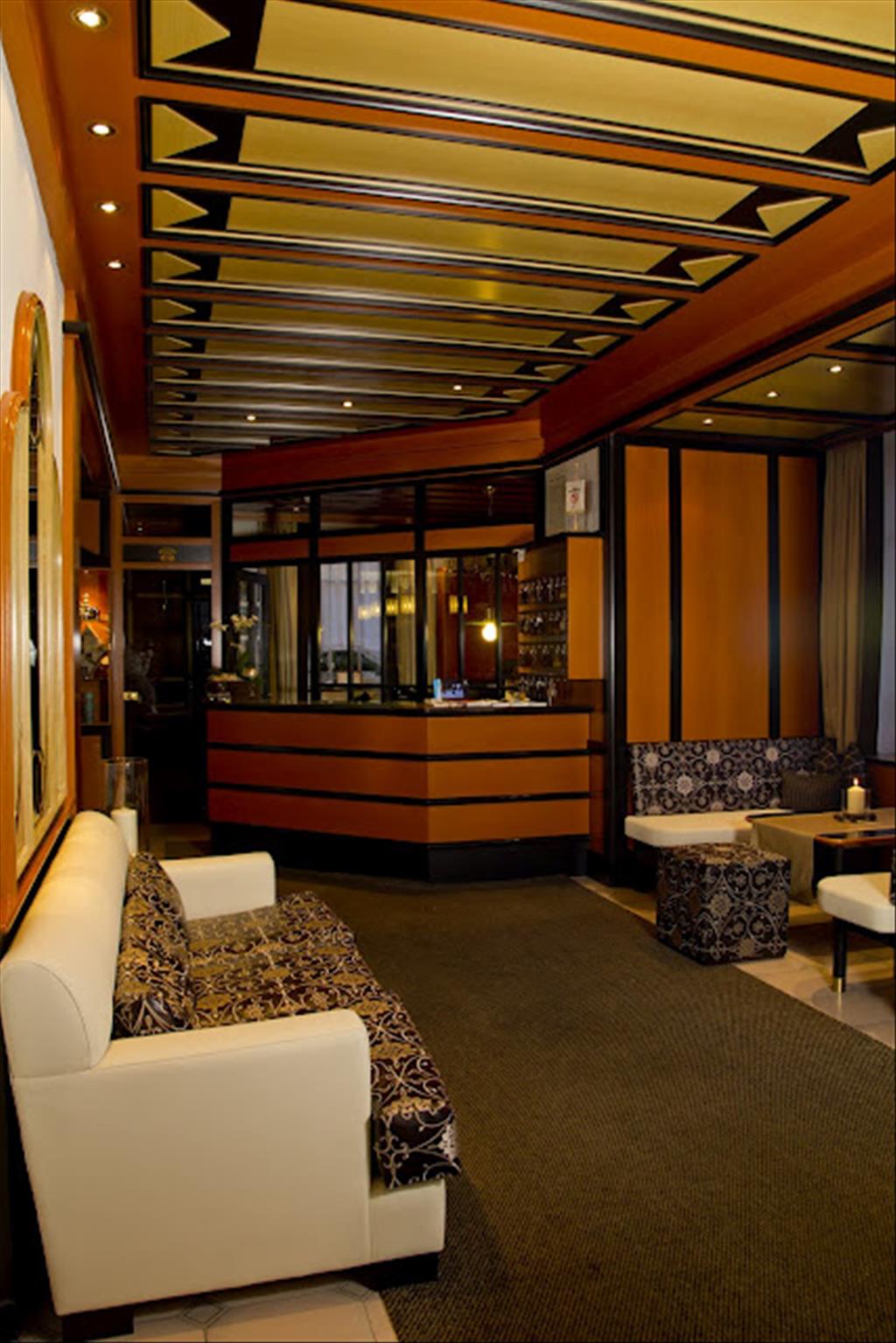 Hotel Touring - Reception