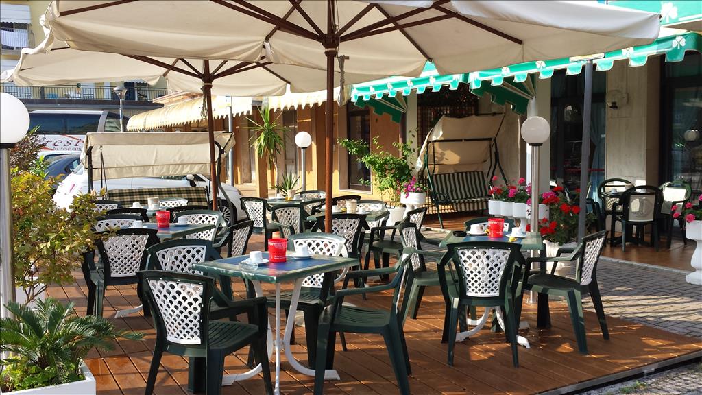 Hotel Trifoglio - BarEsterno