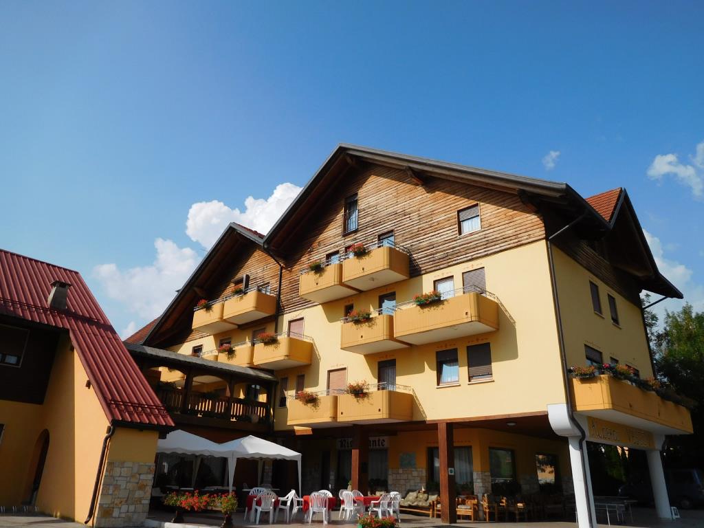 Hotel Vescovi - Esterno