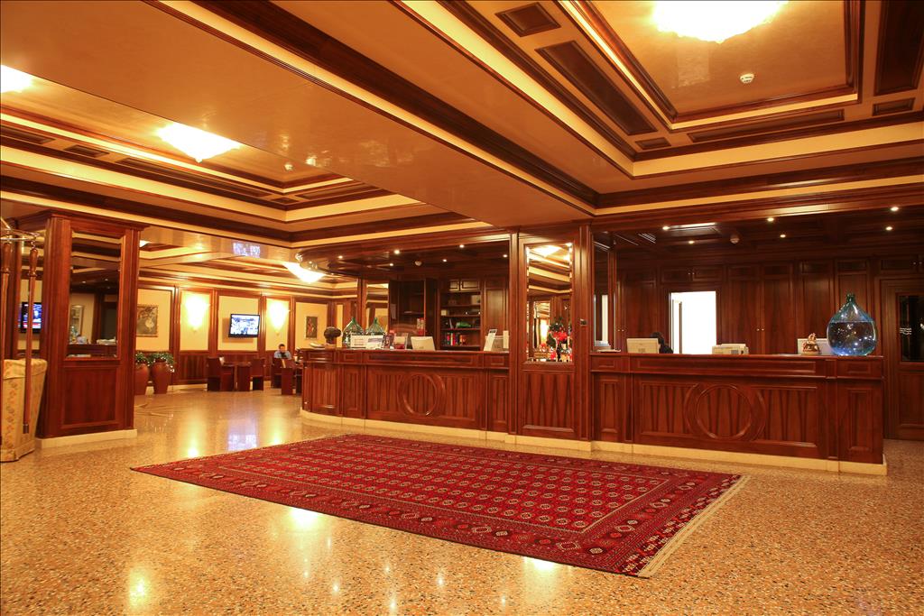 Hotel Villa Quaranta Park Hotel - Reception