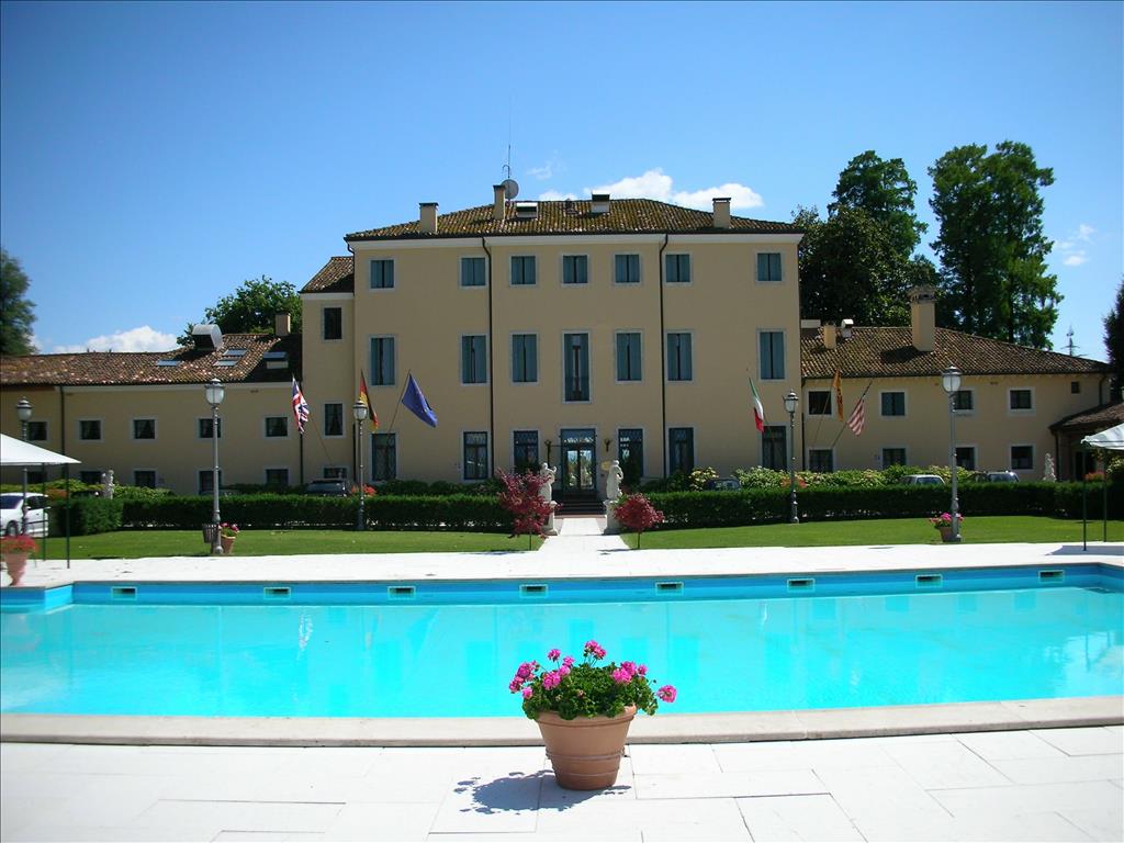 Hotel Villa Tacchi - Gazzo