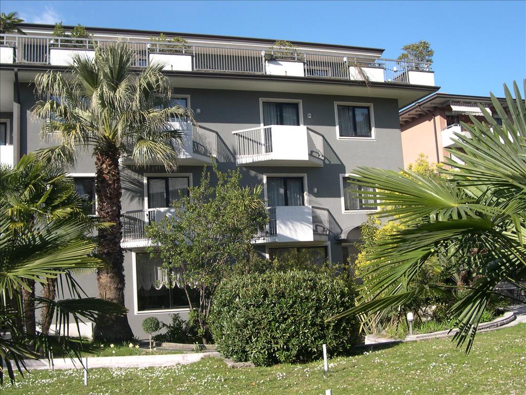Hotel Villa Delle Rose - Esterno