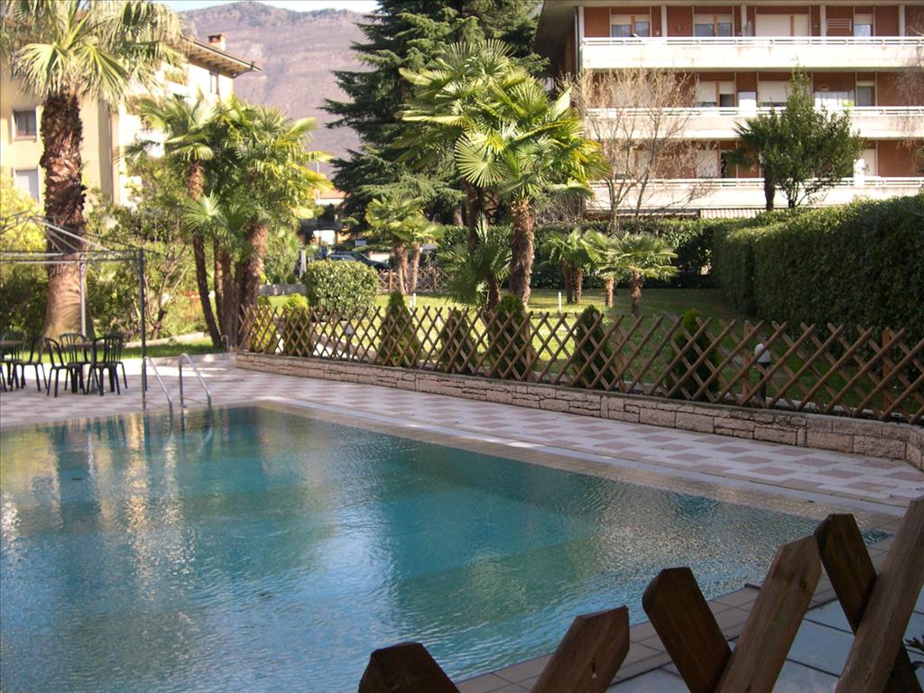 Hotel Villa Delle Rose - Piscina