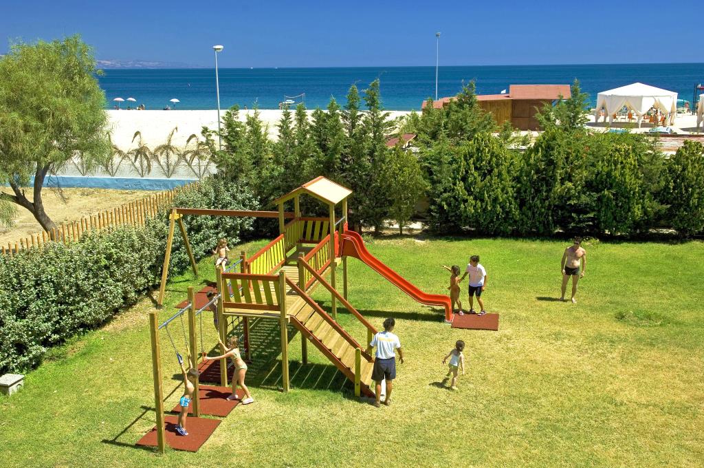 Hotel Village Il Girasole - ParcoGiochi