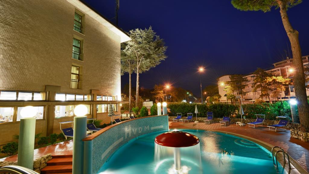 Hotel Vina de Mar - Esterno con Piscina