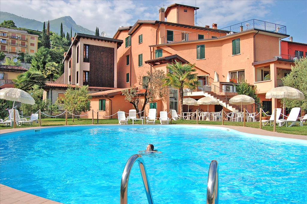 Hotel Vittoria - Toscolano Maderno