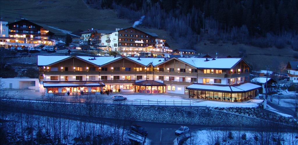 Hotel Wellness Sport Racines - Esterno