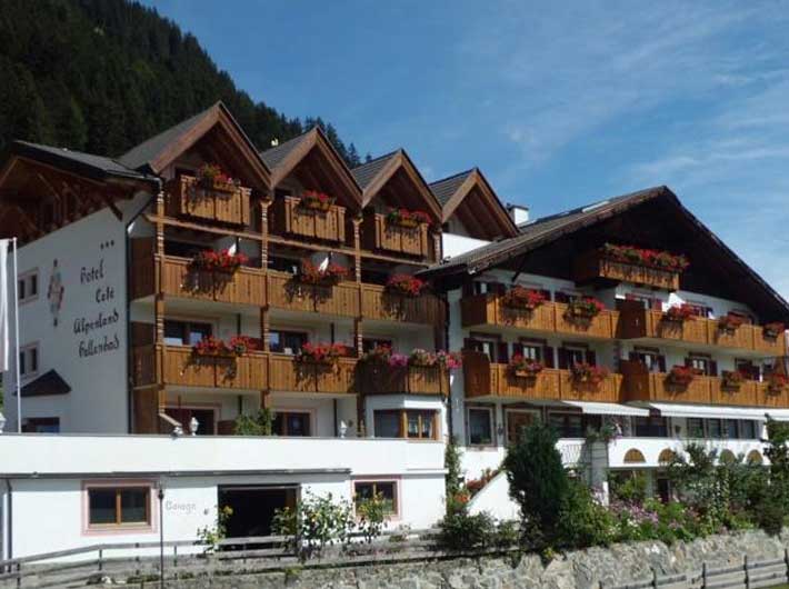 Hotel Alpenland - Moso in Passiria