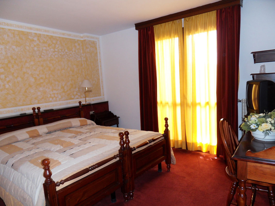 Hotel Antares - Stanza