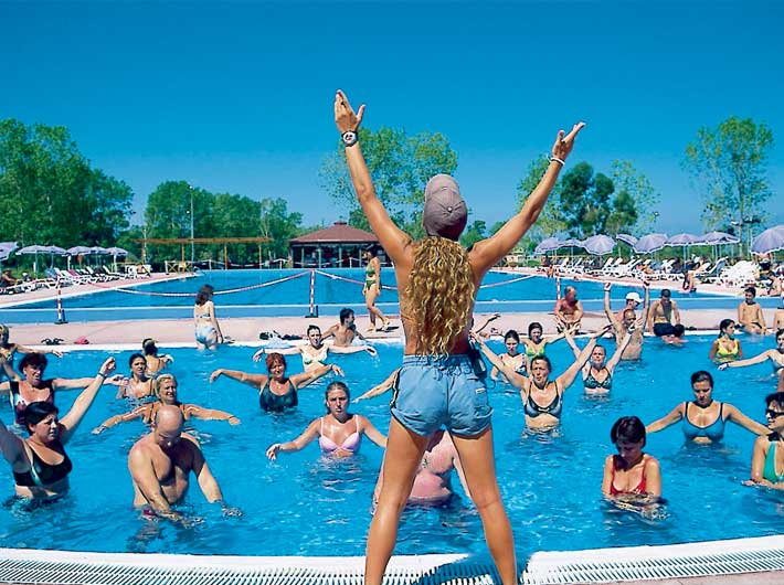 Villaggio Club Valtur Itaca-Nausicaa - animazione piscina
