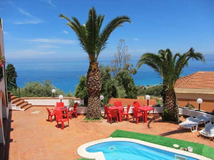 Hotel CORALLO VILLA GIULIA - Piscina