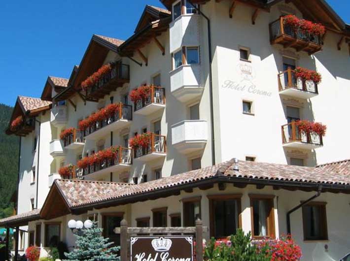 Hotel Corona Dolomites - Andalo