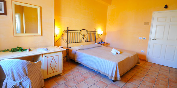 Hotel Delfino Beach - 