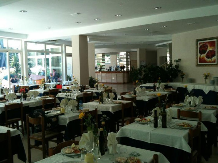 Hotel Garden - 