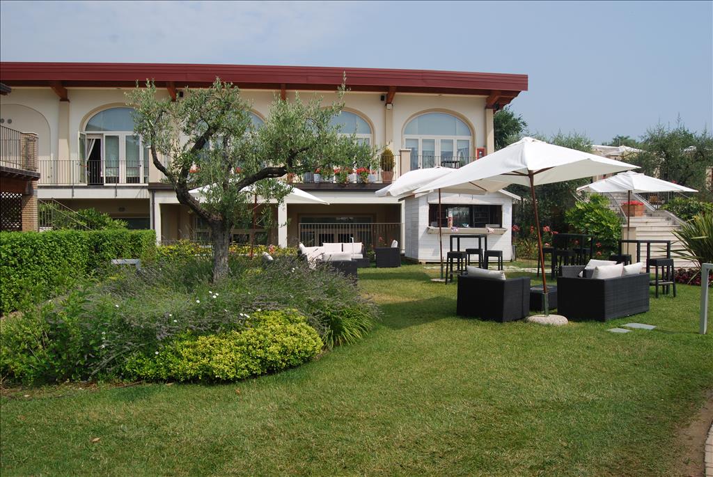 Hotel Lake Garda Resort - Esterno