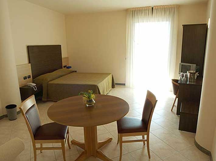 Hotel Le Ginestre - stanza