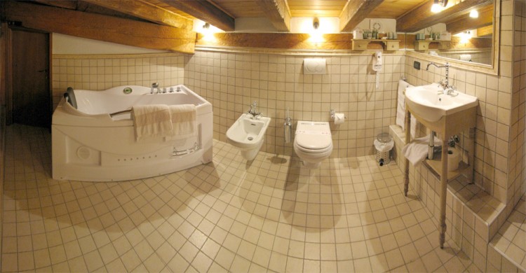 Hotel Locanda Bellevue - bagno superior