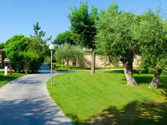 Villaggio Magna Grecia - Giardini