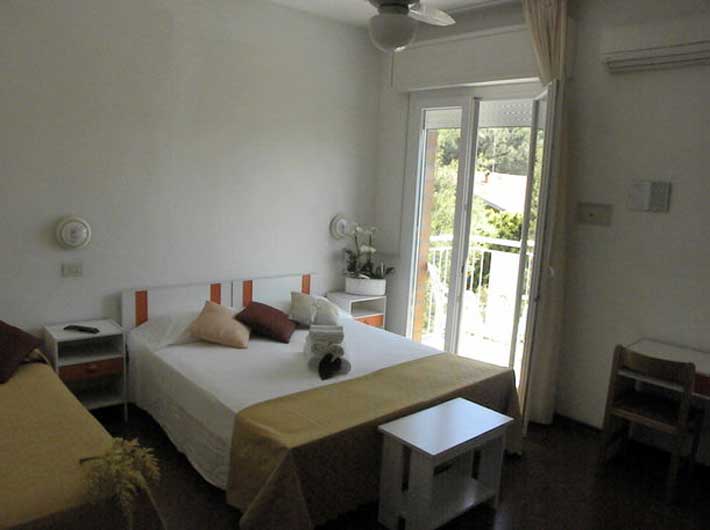 Hotel Nevia - stanza