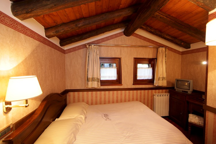 Hotel Petit Prince - Camera non tetto a vista