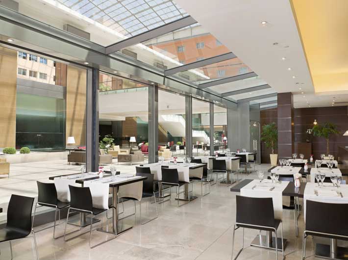 Hotel Plaza - Sala