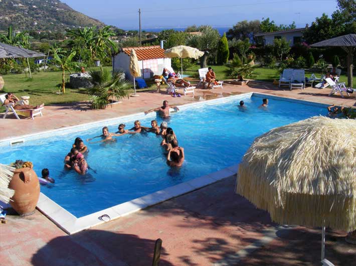 Residence Residence Heaven - Piscina